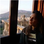 Insegnate materie storiche letterarie